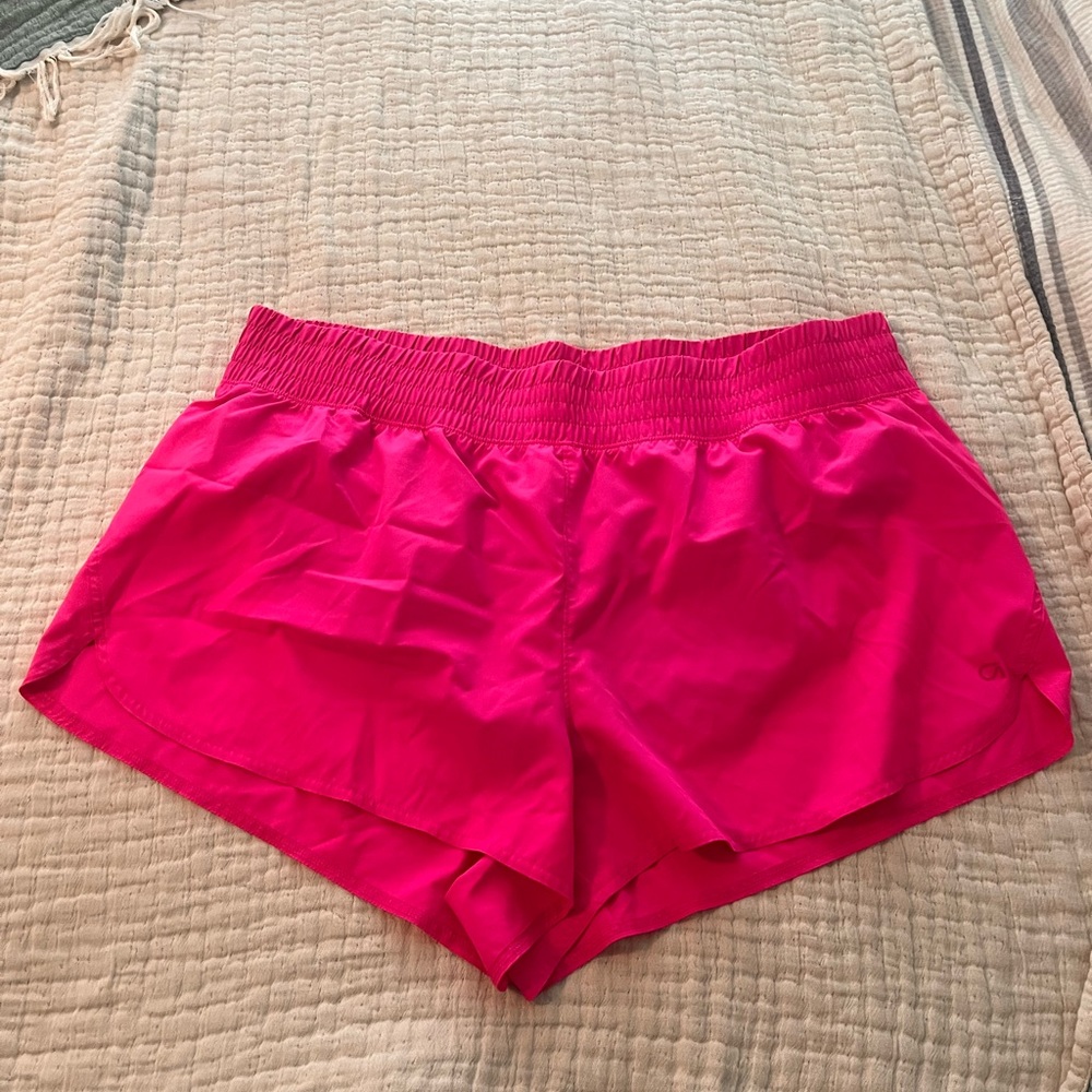 GAP Women's Vibrant Pink Athletic Shorts XXL